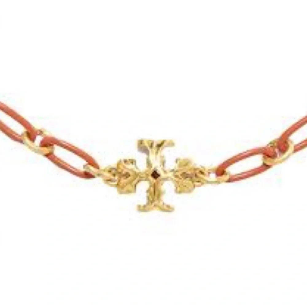 🆕 NWT Tory Burch Roxanne 18K-Gold-Plated & Coral Acrylic Logo Chain Necklace